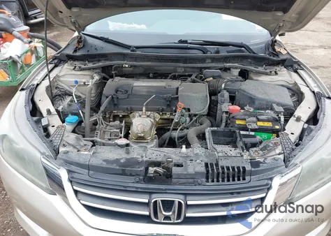 2015 Honda Accord Sport z USA, uszkodzony, nr VIN 1HGCR2F58FA018932